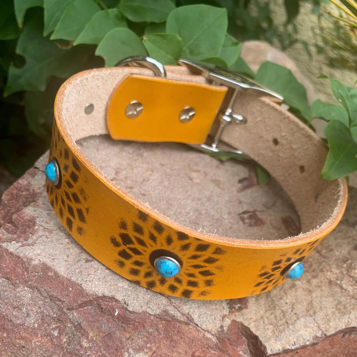 Yellow Leather Dog Collar: Southwestern Style with Turquoise Stones