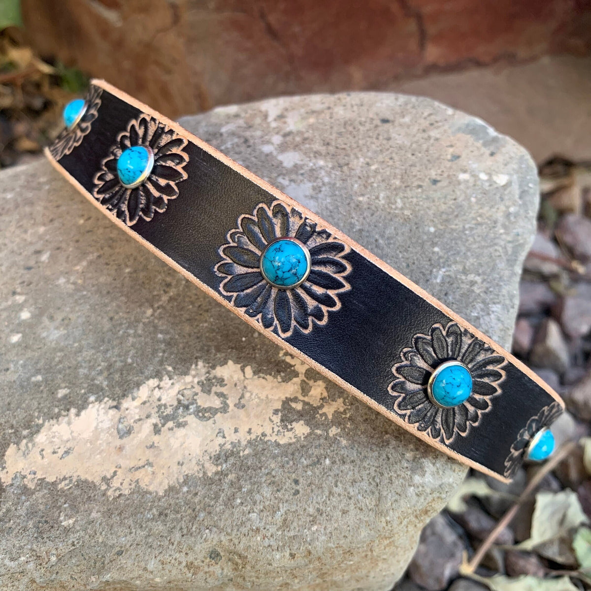 Black Leather Dog Collar: Daisies and Turquoise Stone Rivets